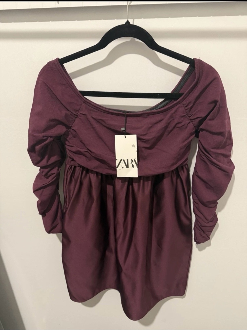 ZARA Plum Off-Shoulder Ruched Long Sleeve Dress
